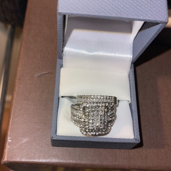 🌞💎💍2 PC CZ SILVER WEDDING RING SET ITS BEAUTIFUL-FASHION JEWELRY - Picture 9 of 15